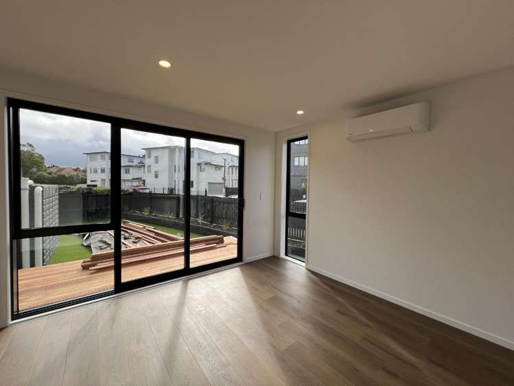 1/56 Kervil Avenue Te Atatu Peninsula_10