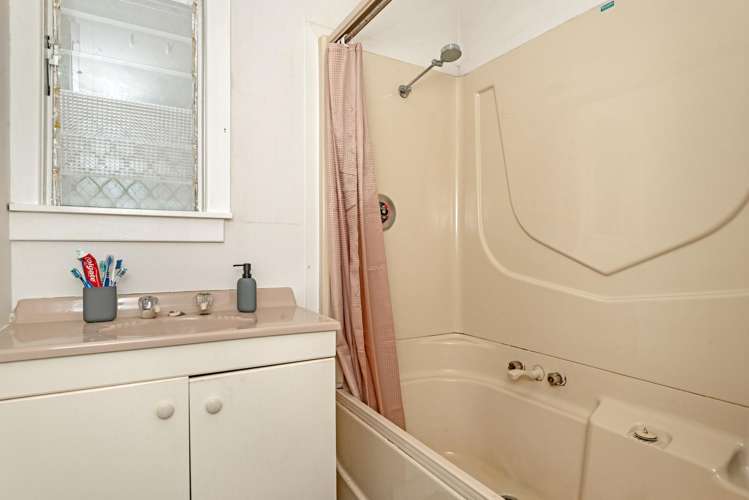 15 Grundy Street Mangapapa_10