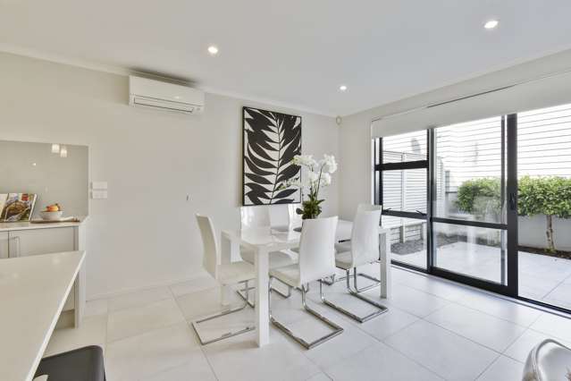 6 Riviera Drive Flat Bush_4