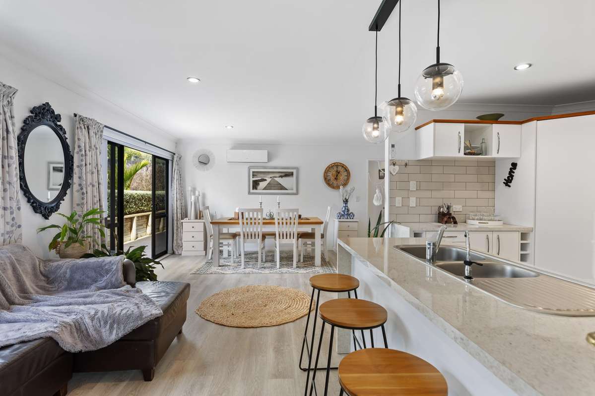 12 Holmwood Park Drive_2
