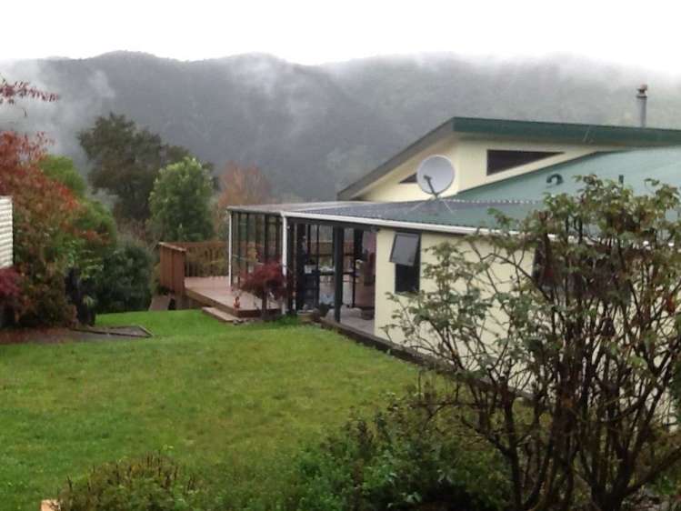 10 Mangotahi Road Thames_0