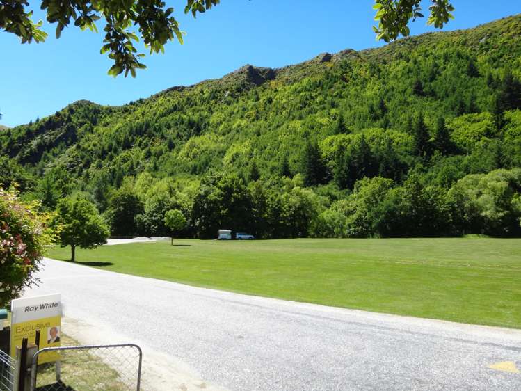 8 Nairn Street Arrowtown_11