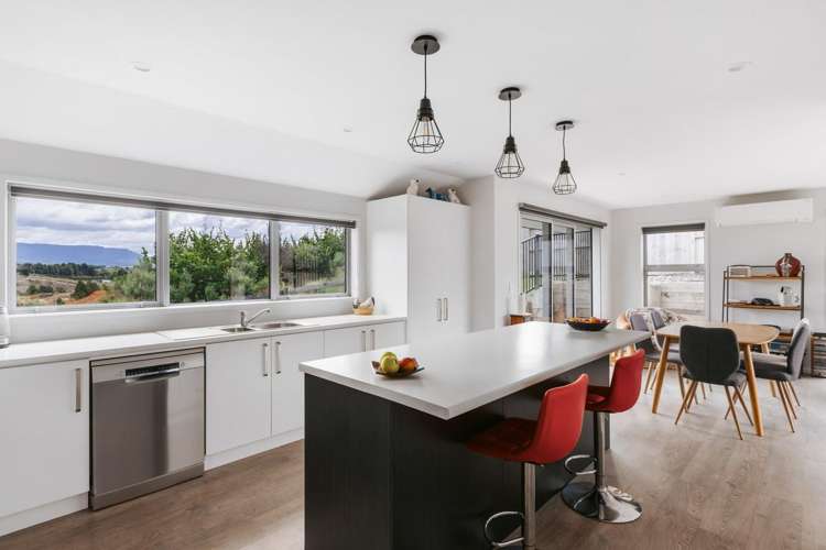 14 Anglers Way Omokoroa_1