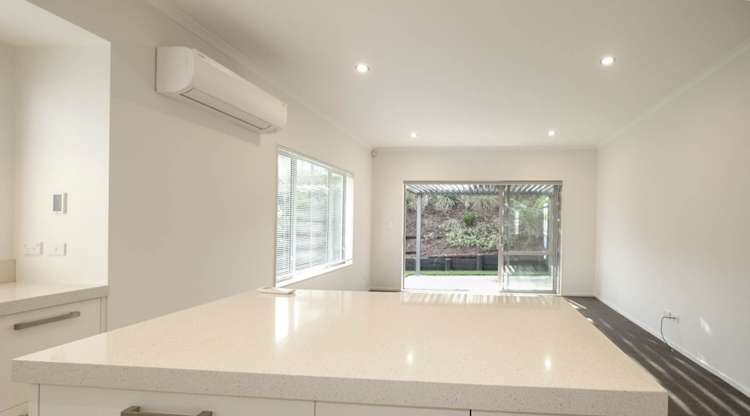 5 Seafort Lane Silverdale_7