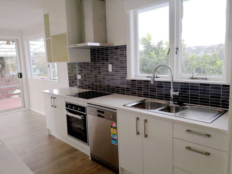 70 Dundee Place Blockhouse Bay_5