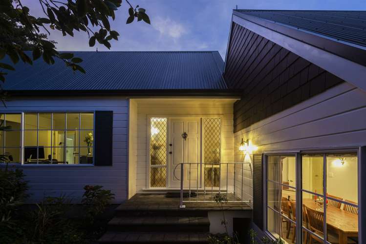 4 Lady Polson Lane Cashmere_20