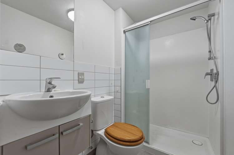 6F/208 Hobson Street Auckland Central_8