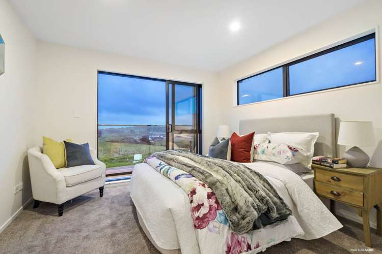 53 Murphys Park Drive Flat Bush_11