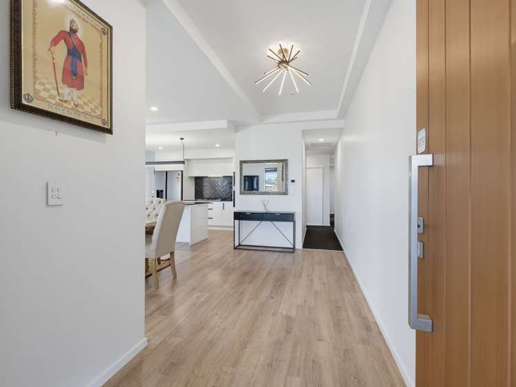 13 Zinnia Way Wigram_3