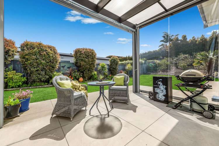 6 Lydiard Place Beachlands_2