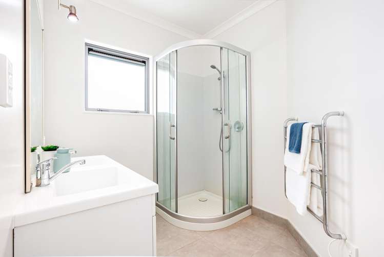 56 Wharemauku Road Raumati Beach_16