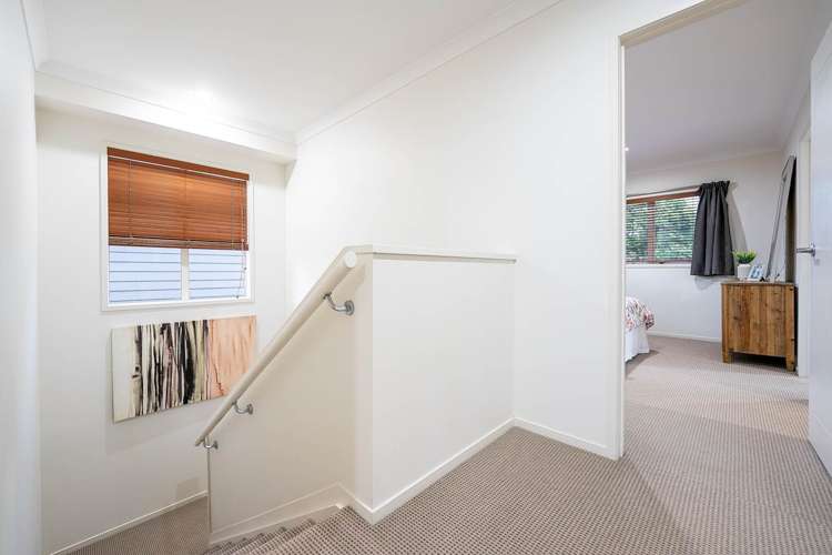 21 Kestev Drive Flat Bush_11
