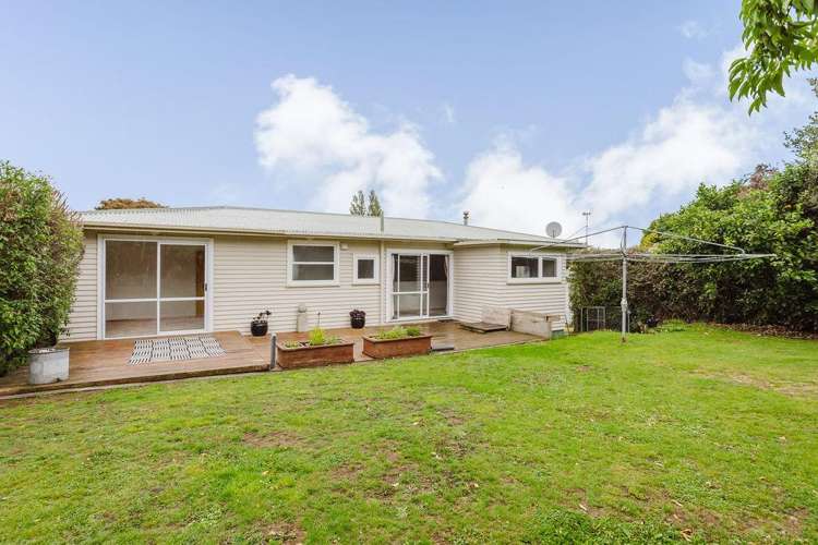 9 Ries Street Dannevirke_23
