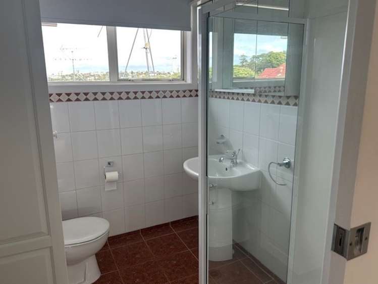 2/26 Otakau Road Milford_18