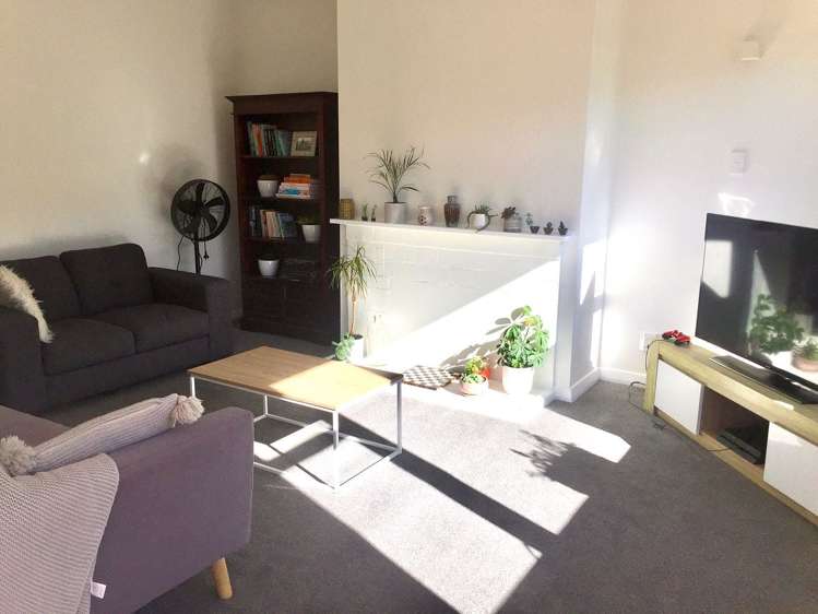 10 Karamu Street Ngaio_1