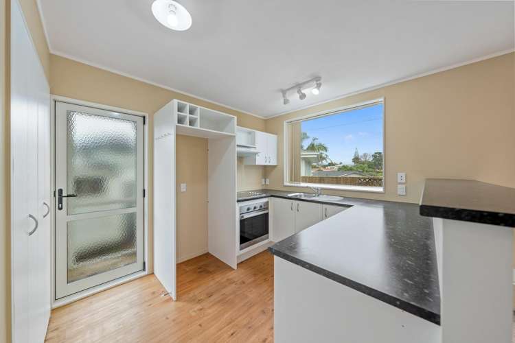 3 Poto Street Te Atatu South_16