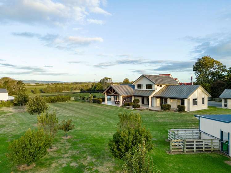 96 Dyke Road Karaka Franklin Houses for Sale One Roof