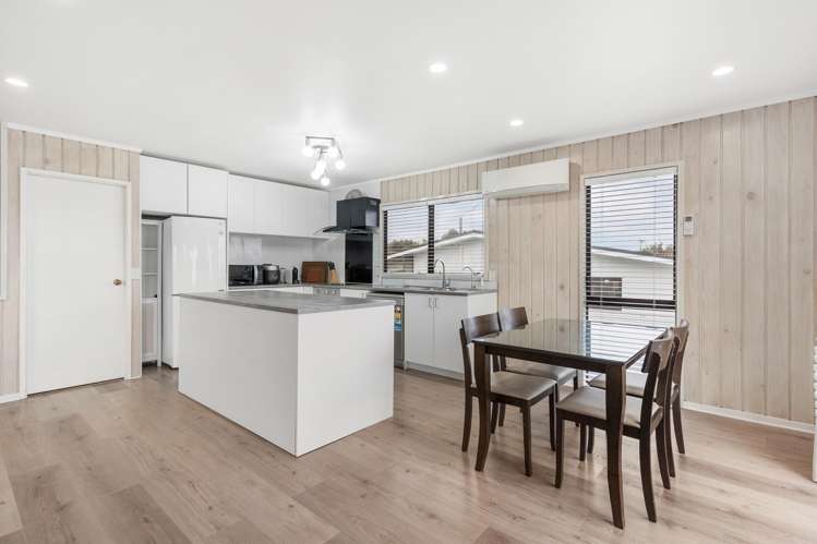 2/12 Bain Place_3