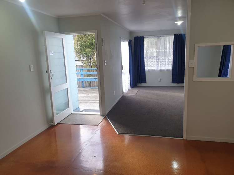 12 Edwin Freeman Place Ranui_2