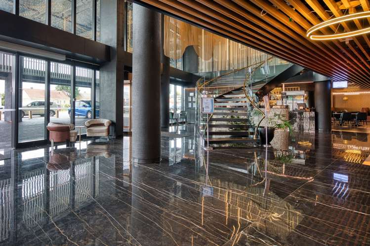 180 Stoddard Road Mount Roskill_2