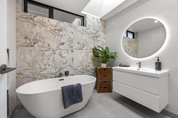 21 Maataitai Road Raglan_28