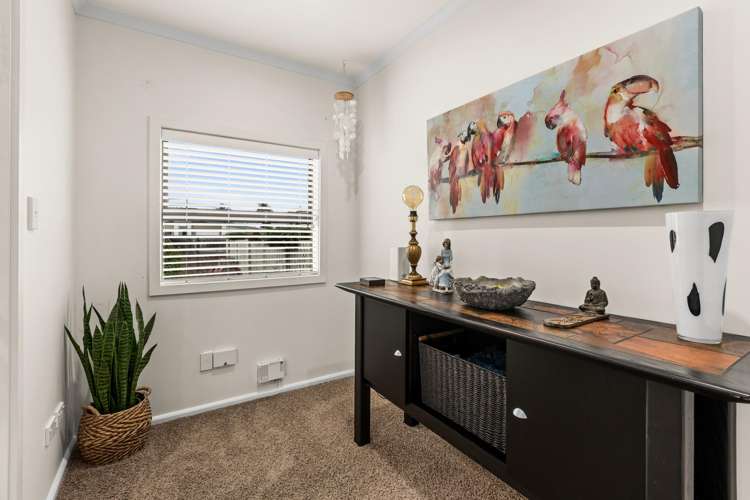 1/23 Higgins Street_5