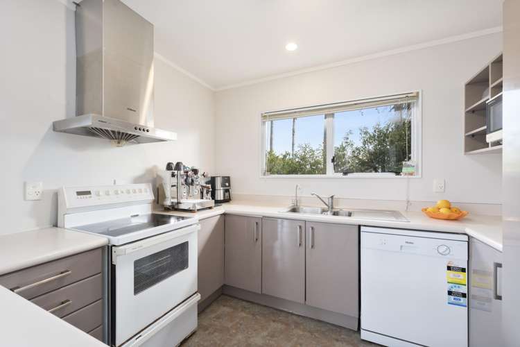 2/73 Vintage Drive Henderson_14