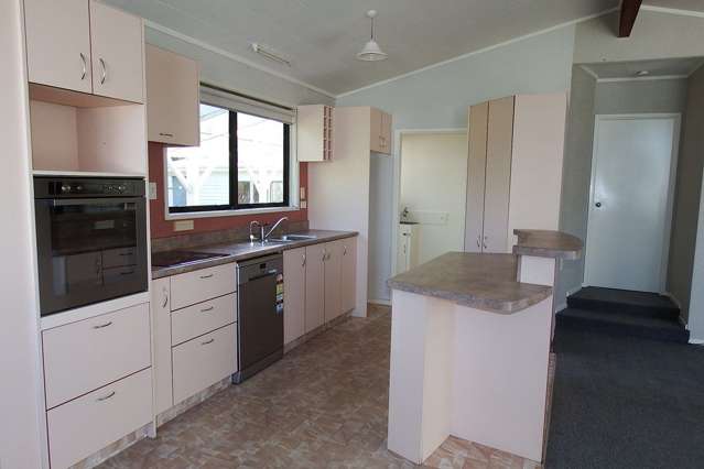 21a Flint Road Stratford_3