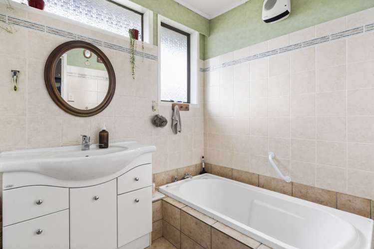 28 Commissariat Road Mount Wellington_11