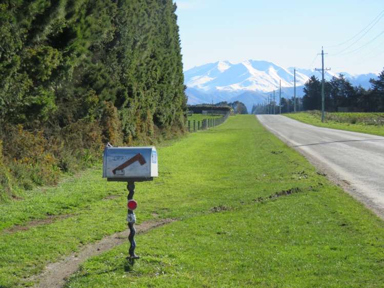 452 Methven Chertsey Road Methven_9