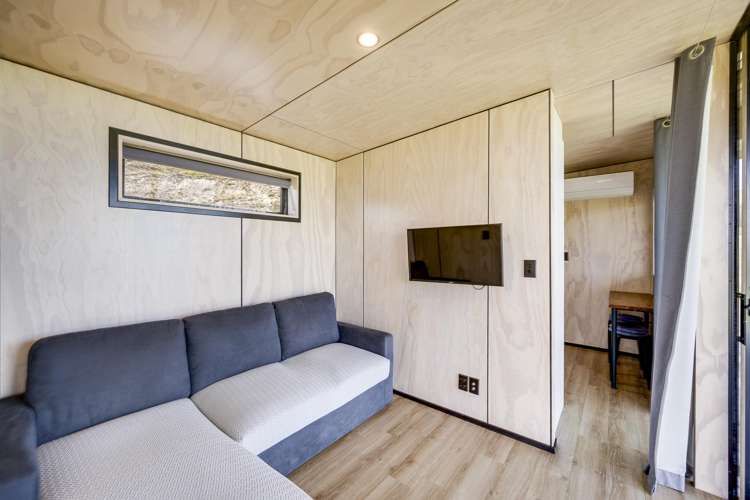 2564 Middle Road Poukawa_13