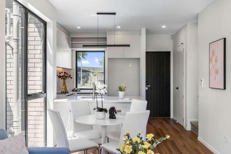 1-3/7 Cindy Place Pakuranga_1