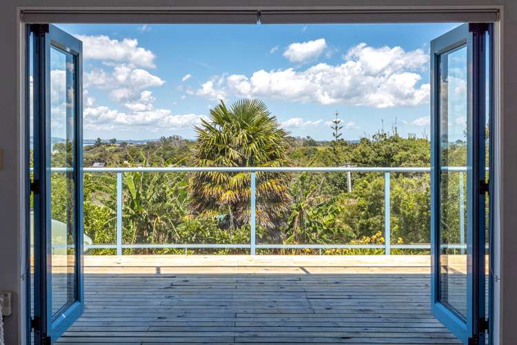 8 Dickson Road Surfdale_9