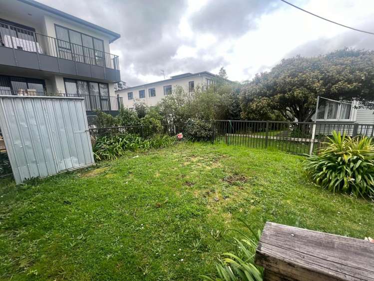 425 Great North Road Henderson_9