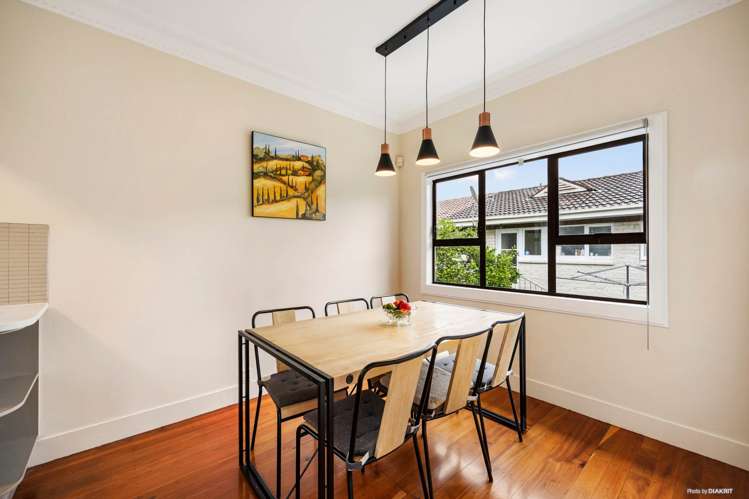 22 Shackleton Road Mt Eden_3