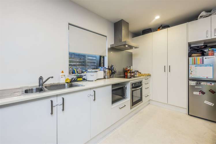 16 Finlayson Avenue Clendon Park_11