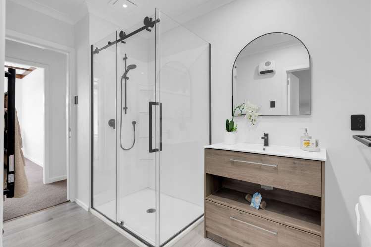 10 Corrin Street Melville_16