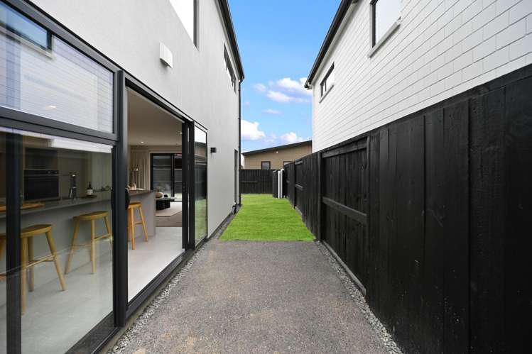 13 Ogilvie Avenue Chartwell_20