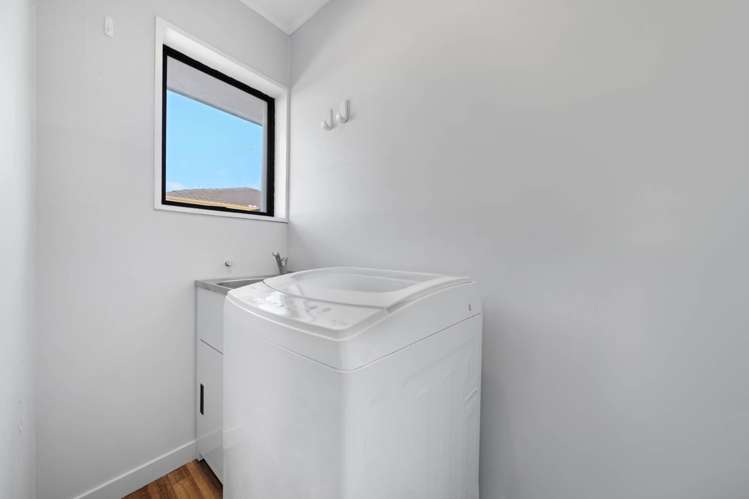 1/319 Roscommon Road Manurewa_10