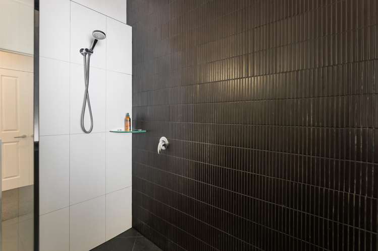 73 Greenwood Boulevard Otaki_12