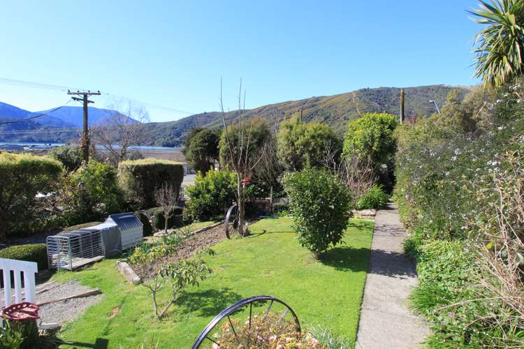 21 Main Road Havelock_3