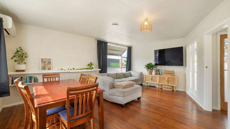 54 Harris Street Kaiti_4