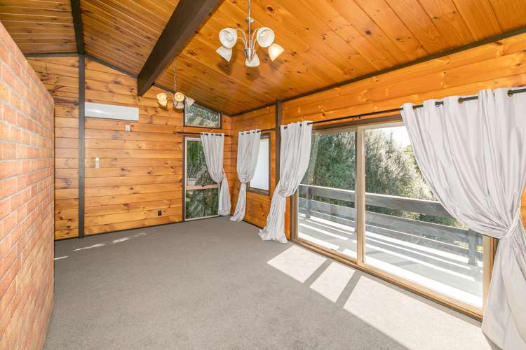 62 Acacia Crescent Glenview_11