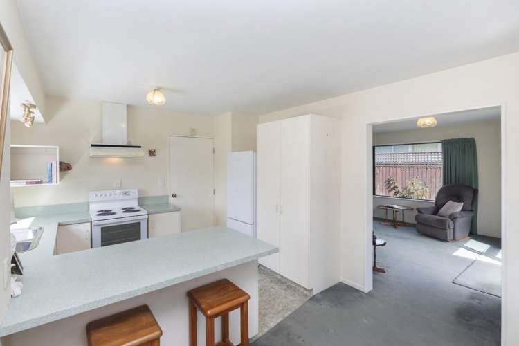 2/221 Harewood Road Bishopdale_5