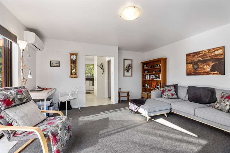 32B Laing Crescent Heathcote Christchurch City Houses for Sale