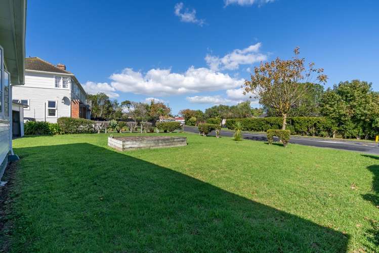 13 Philomel Crescent Bayswater_20