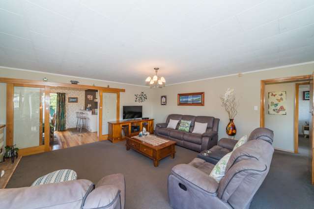 10 Henare Street West End_3