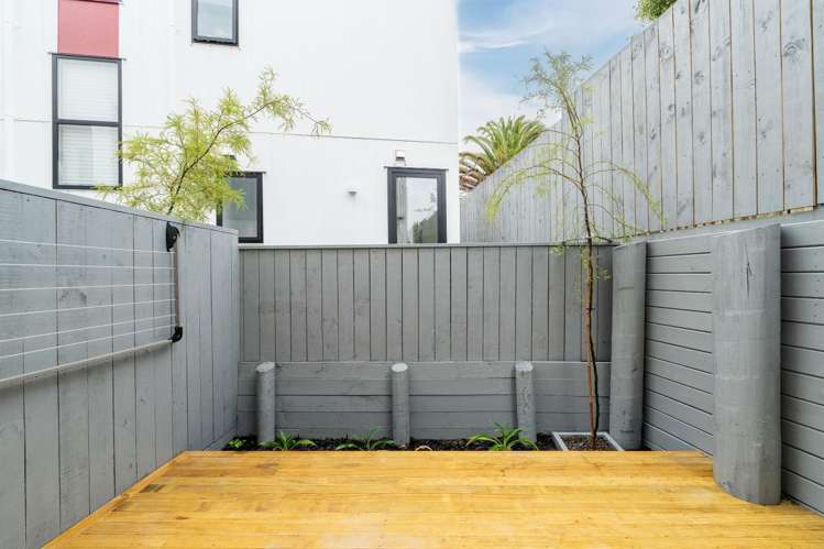 6/2 Flaunty Place West Harbour_20