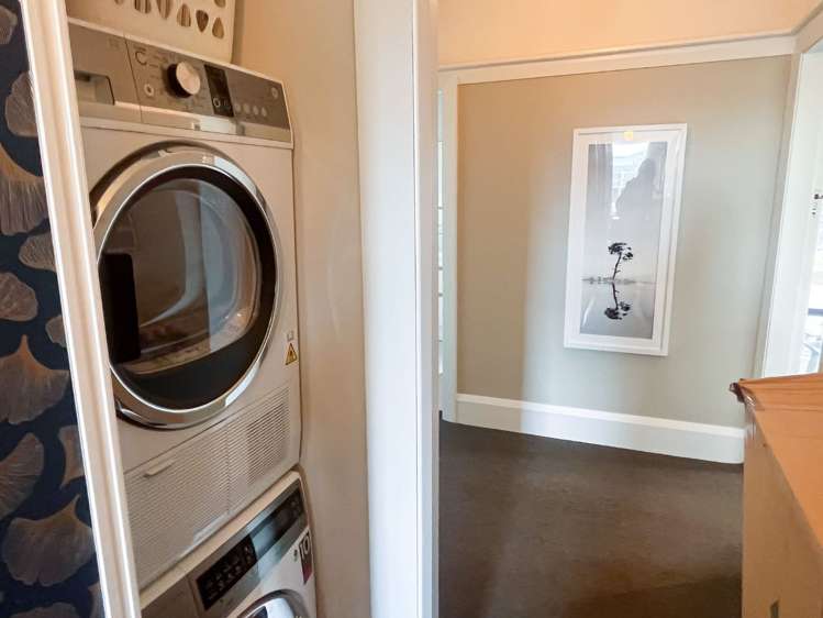 2 Celia Street Redcliffs_15