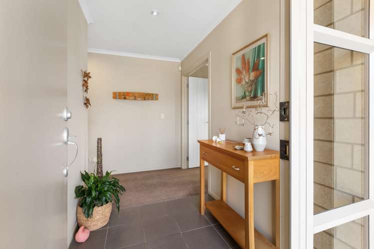 76 Stirling Drive Morrinsville_1